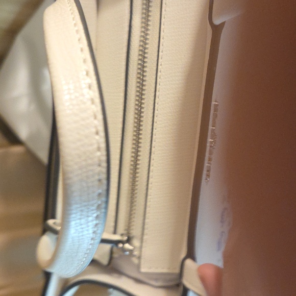 🔥🔥🔥🔥HOST HOT PICK Nwt Karl Lagerfeld White Satchel with Colorful Accents - Picture 4 of 5